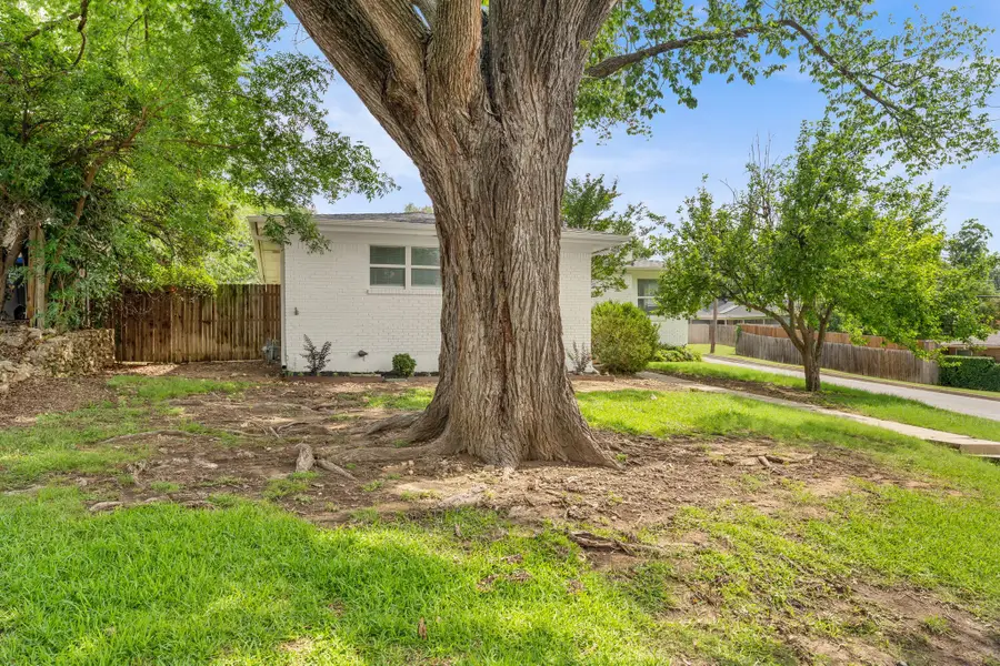 3313 Bilglade Road, Fort Worth, TX 76133 - #2
