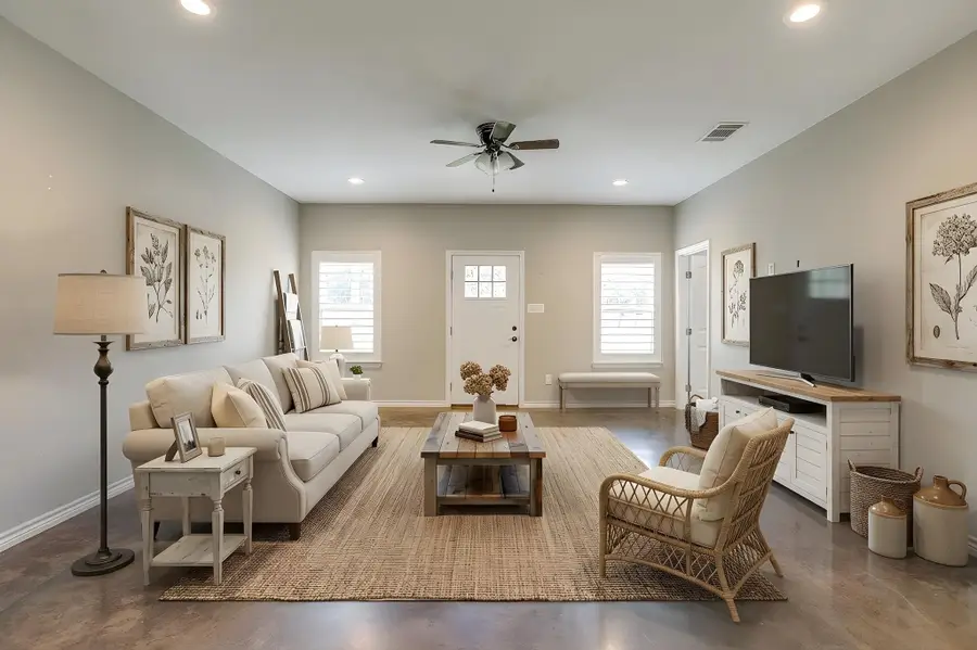 464 Wildwood Lane, Burleson, TX 76028 - #2