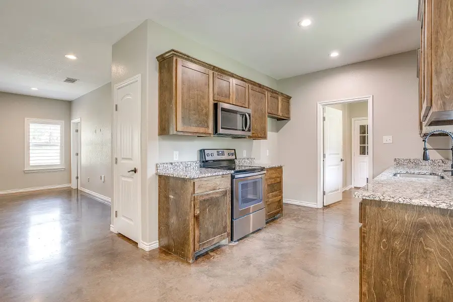 464 Wildwood Lane, Burleson, TX 76028 - #3