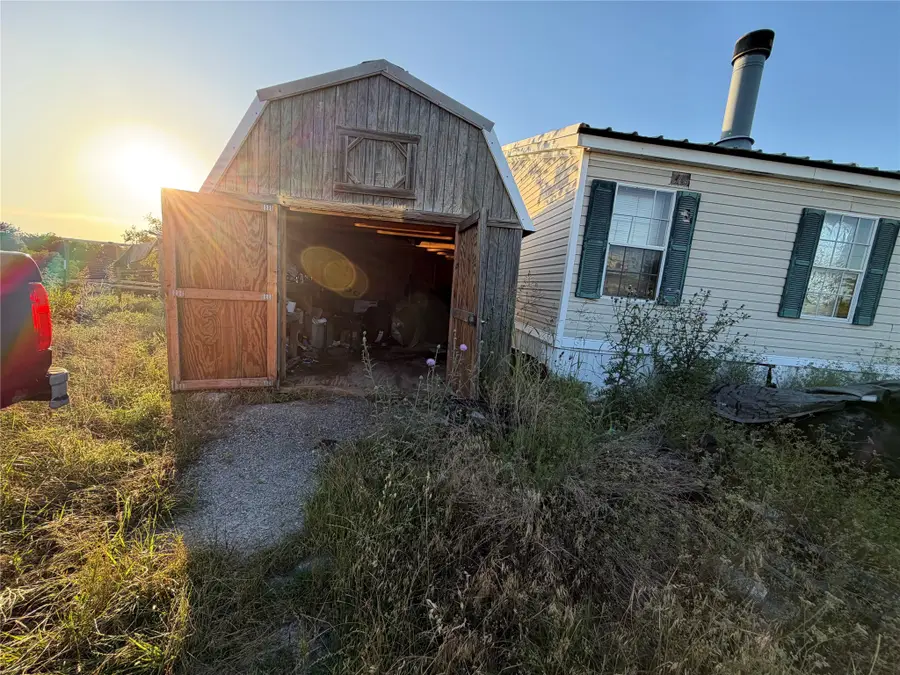 280 Coyote Trail, Rhome, TX 76078 - #3