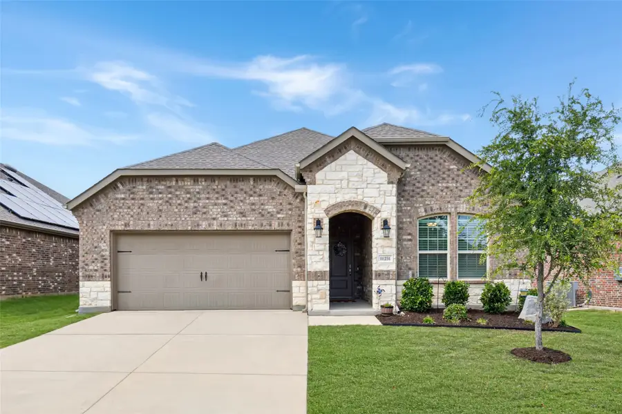 11231 Hawks Landing Drive, Aubrey, TX 76227 - #2
