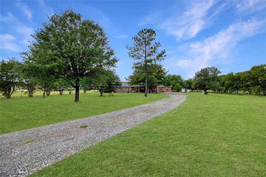 4368 Florance Road, Ponder, TX 76259 - #2