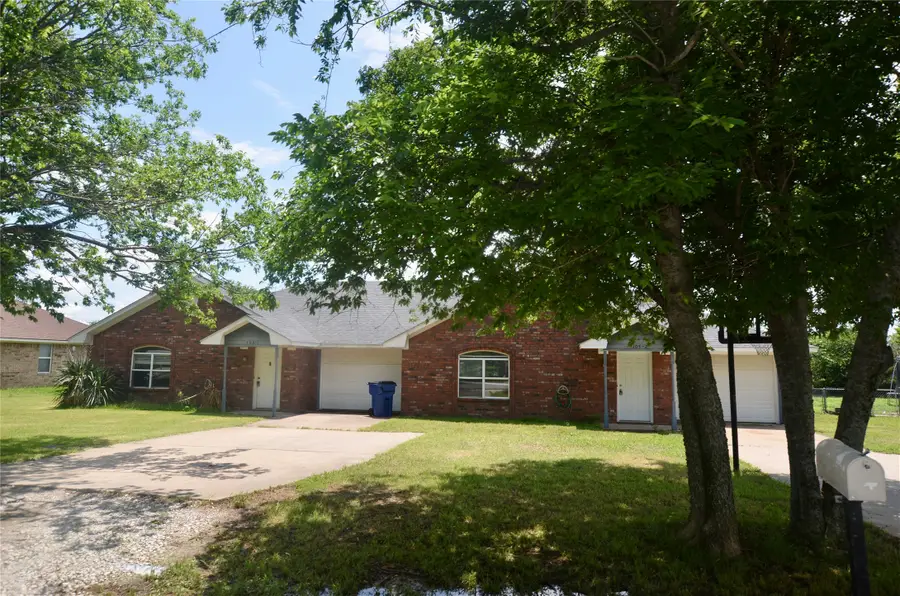 105 Bryant Street #2, Pottsboro, TX 75076 - #2