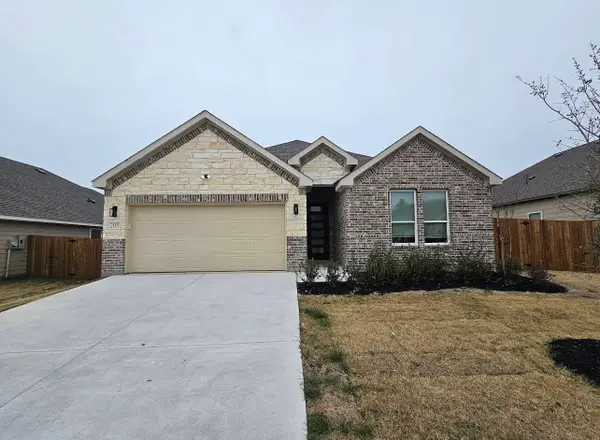 213 Rosemary, Azle, TX 76020