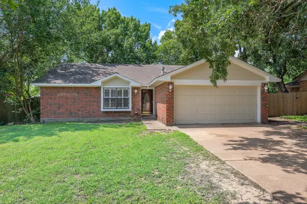2007 Sandalwood Lane, Bryan, TX 77807