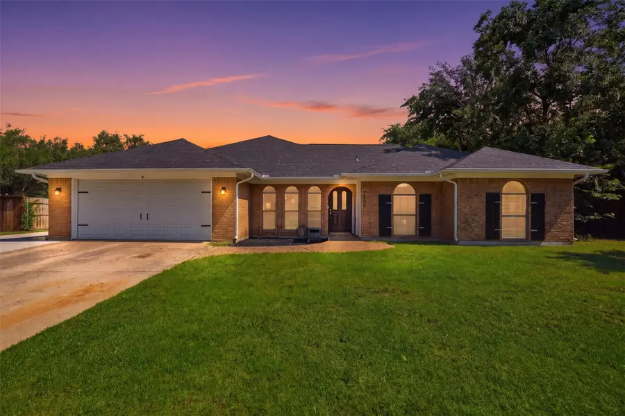 7005 Sao Paulo Court, North Richland Hills, TX 76180 - #2