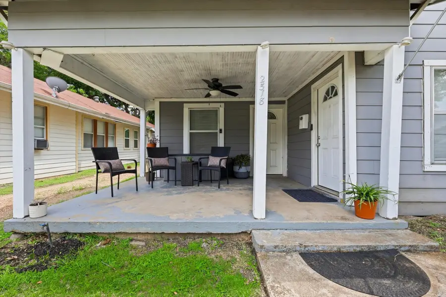 2518 Gladstone Drive, Dallas, TX 75211 - #2
