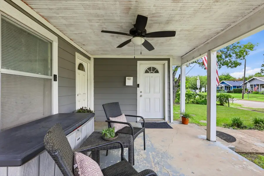 2518 Gladstone Drive, Dallas, TX 75211 - #3