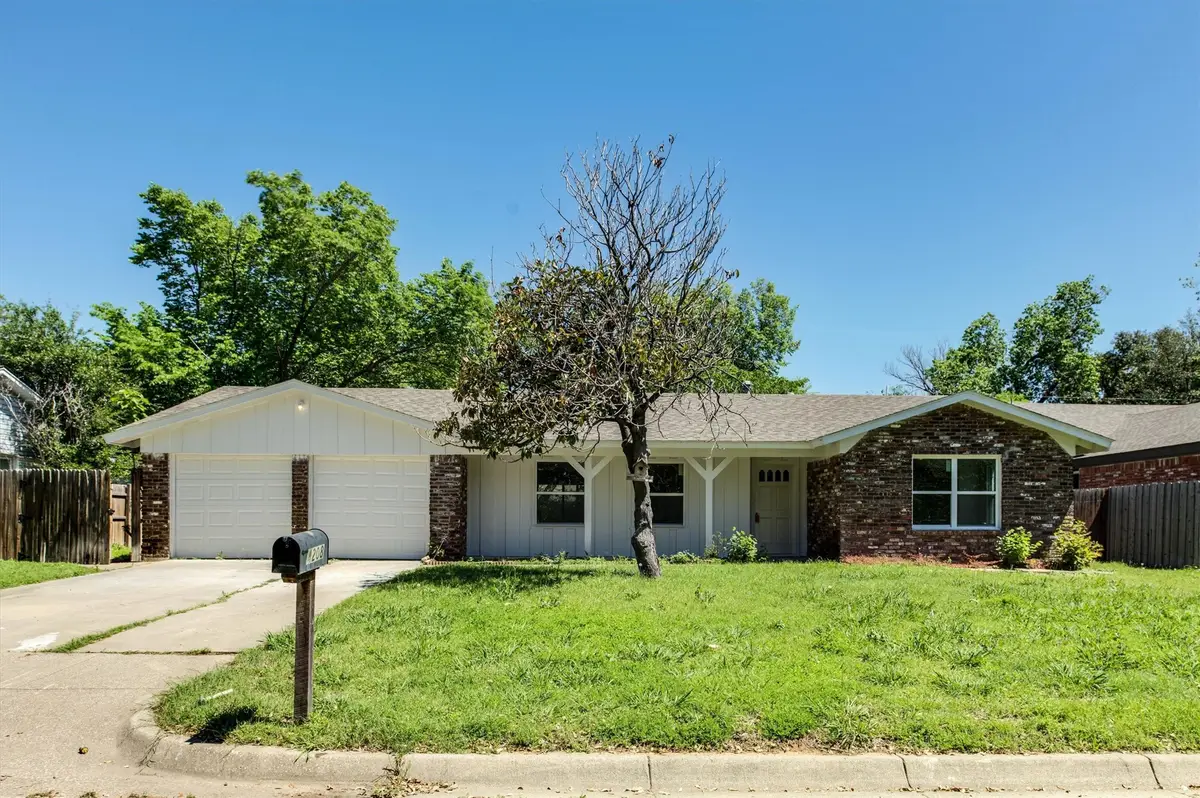 4208 Ashmore Drive, North Richland Hills, TX 76180 - #1