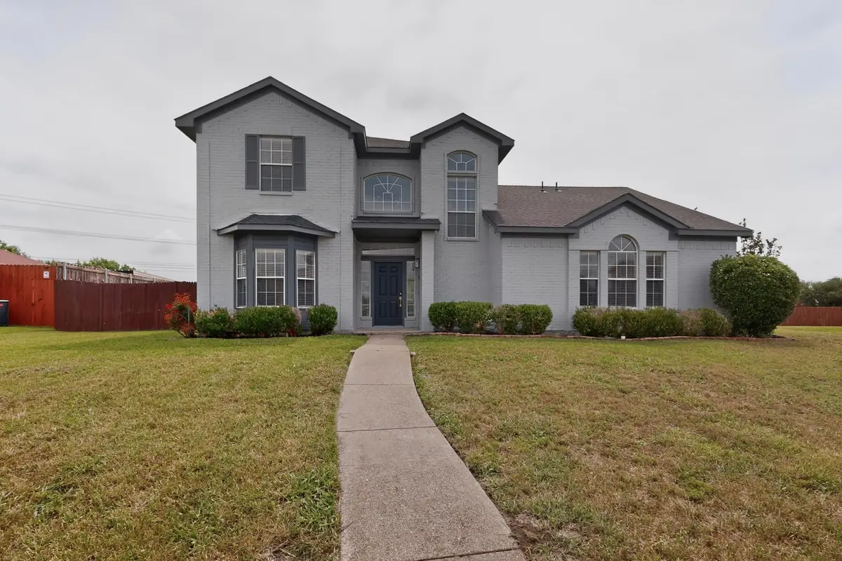 421 Chestnut Lane, Desoto, TX 75115 - #1
