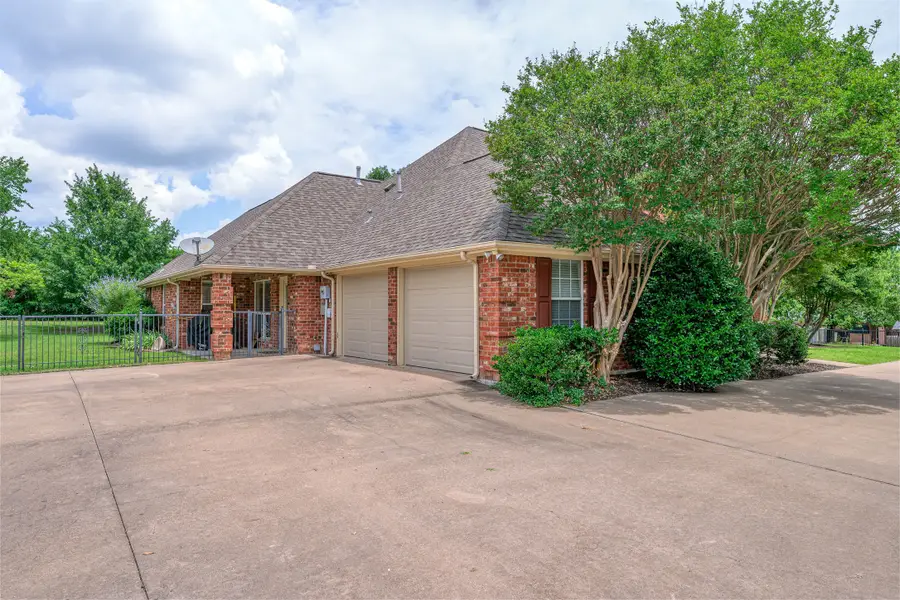 39 Preakness Place Road, Van Alstyne, TX 75495 - #3