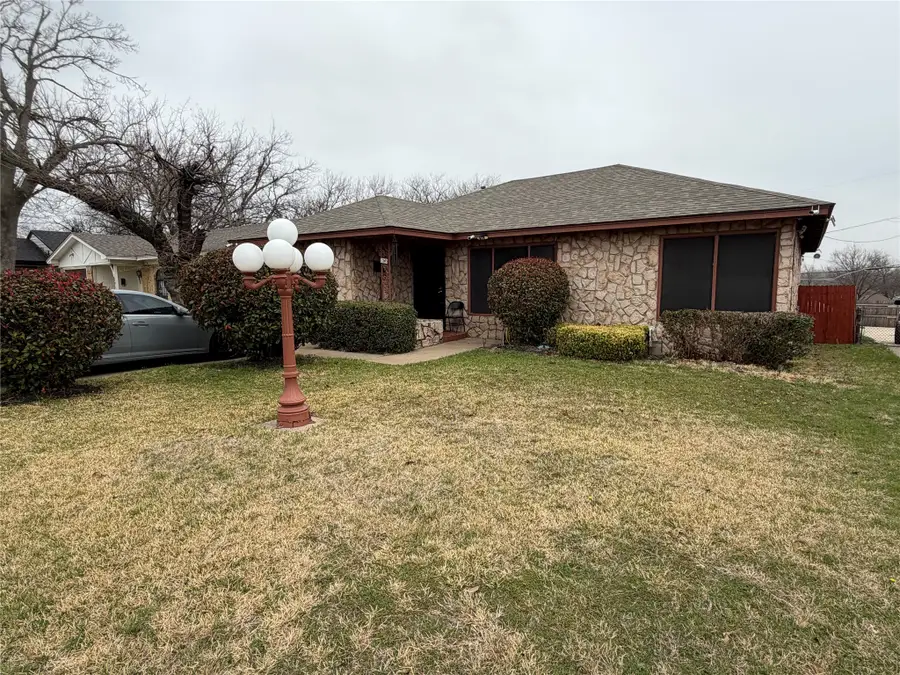 1245 Marion Avenue, Fort Worth, TX 76104 - #2