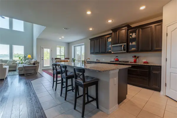 9608 Creekmere Drive, Denton, TX 76226