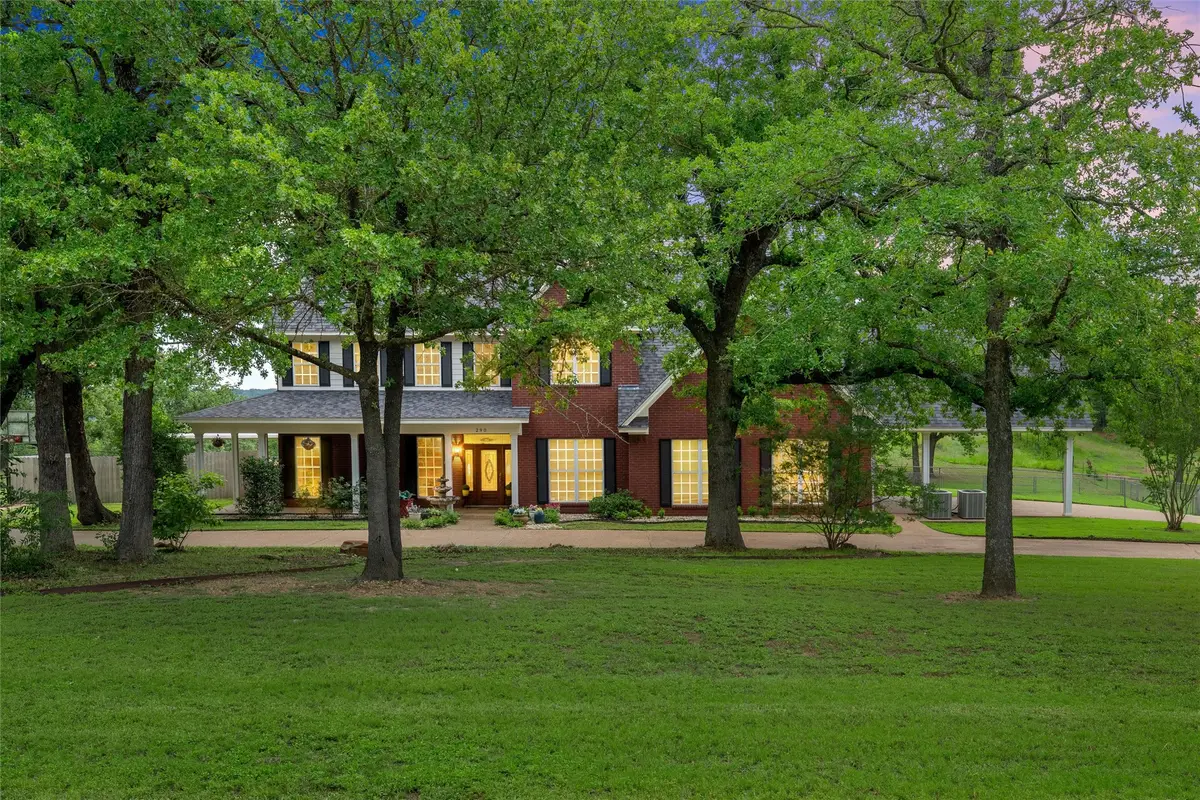 290 Bolton Circle, West, TX 76691 - #1