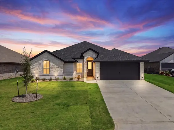 1354 Oleander Drive, Tolar, TX 76476