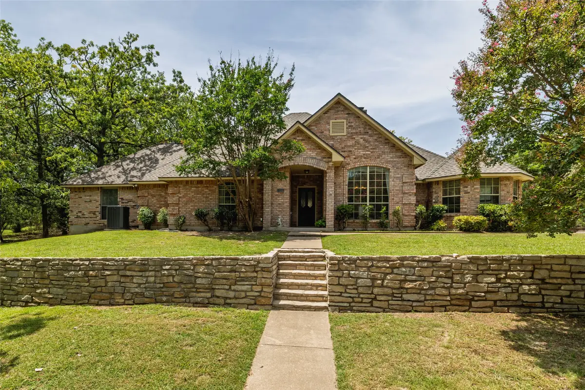 111 Florine Court, Hudson Oaks, TX 76087 - #1