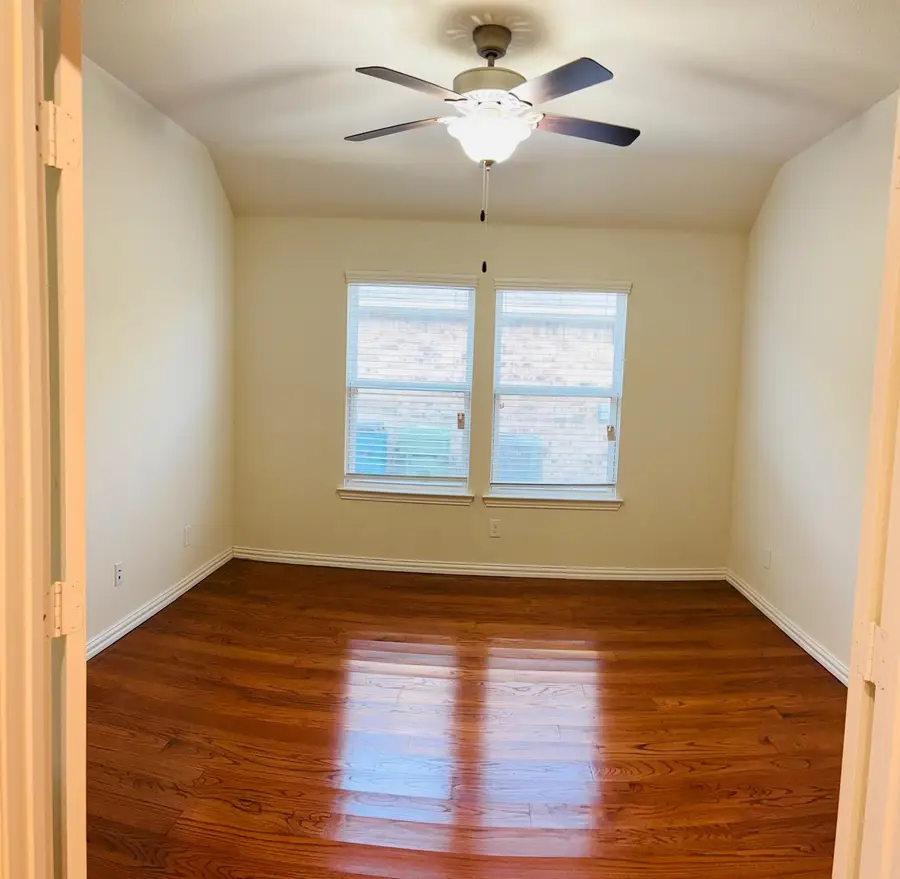 105 Hanover Trail, Lewisville, TX 75067 - #3
