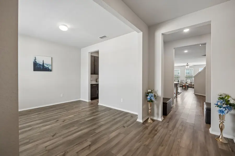 8000 Gangway Drive, Fort Worth, TX 76179 - #2