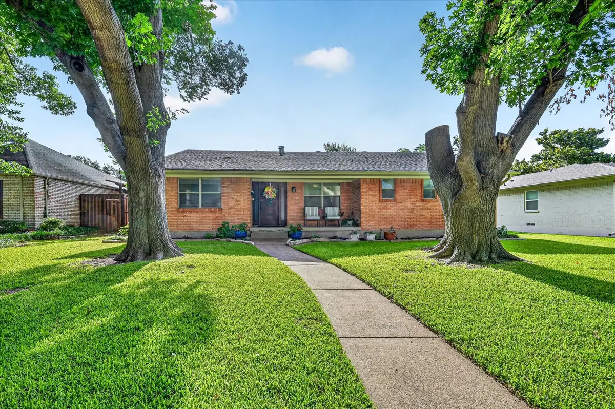 1132 N Cottonwood Drive, Richardson, TX 75080 - #1