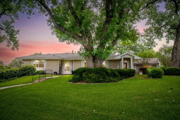 3476 Wellington Road, Fort Worth, TX 76116