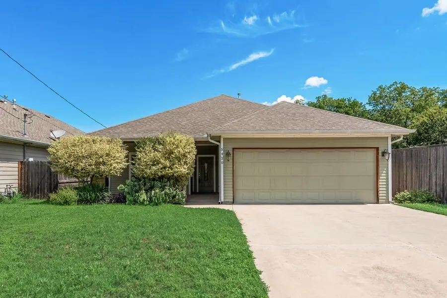 5420 Meandering Road, River Oaks, TX 76114 - #3