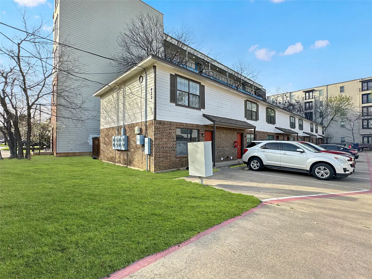 922 Fannin Street #109, Denton, TX 76201 - #1