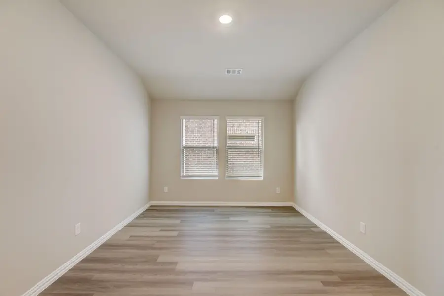 240 Teton Street, Greenville, TX 75402 - #2