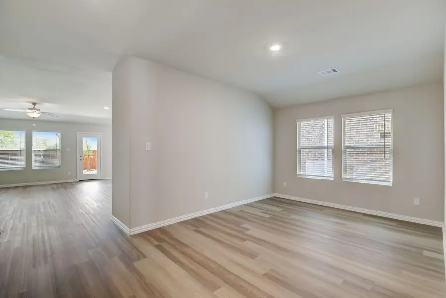 240 Teton Street, Greenville, TX 75402 - #3