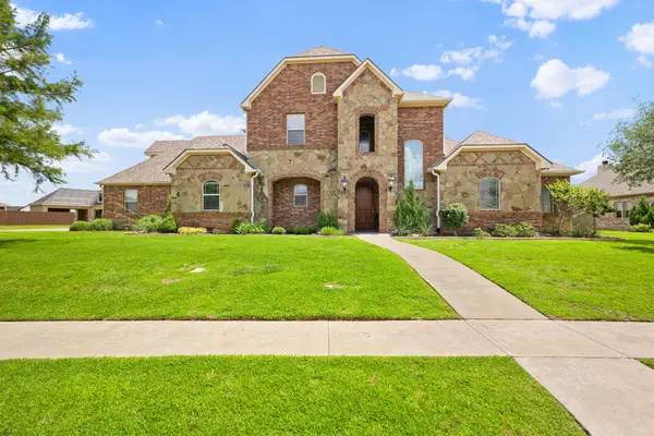 1131 Fountain Creek Boulevard, Pottsboro, TX 75076