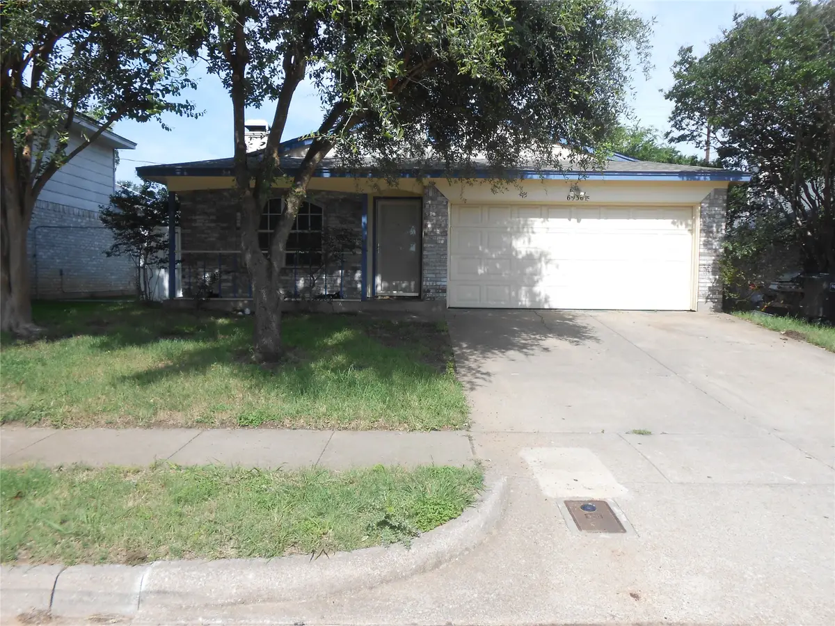 6936 Laurelhill Court N, Fort Worth, TX 76133 - #1