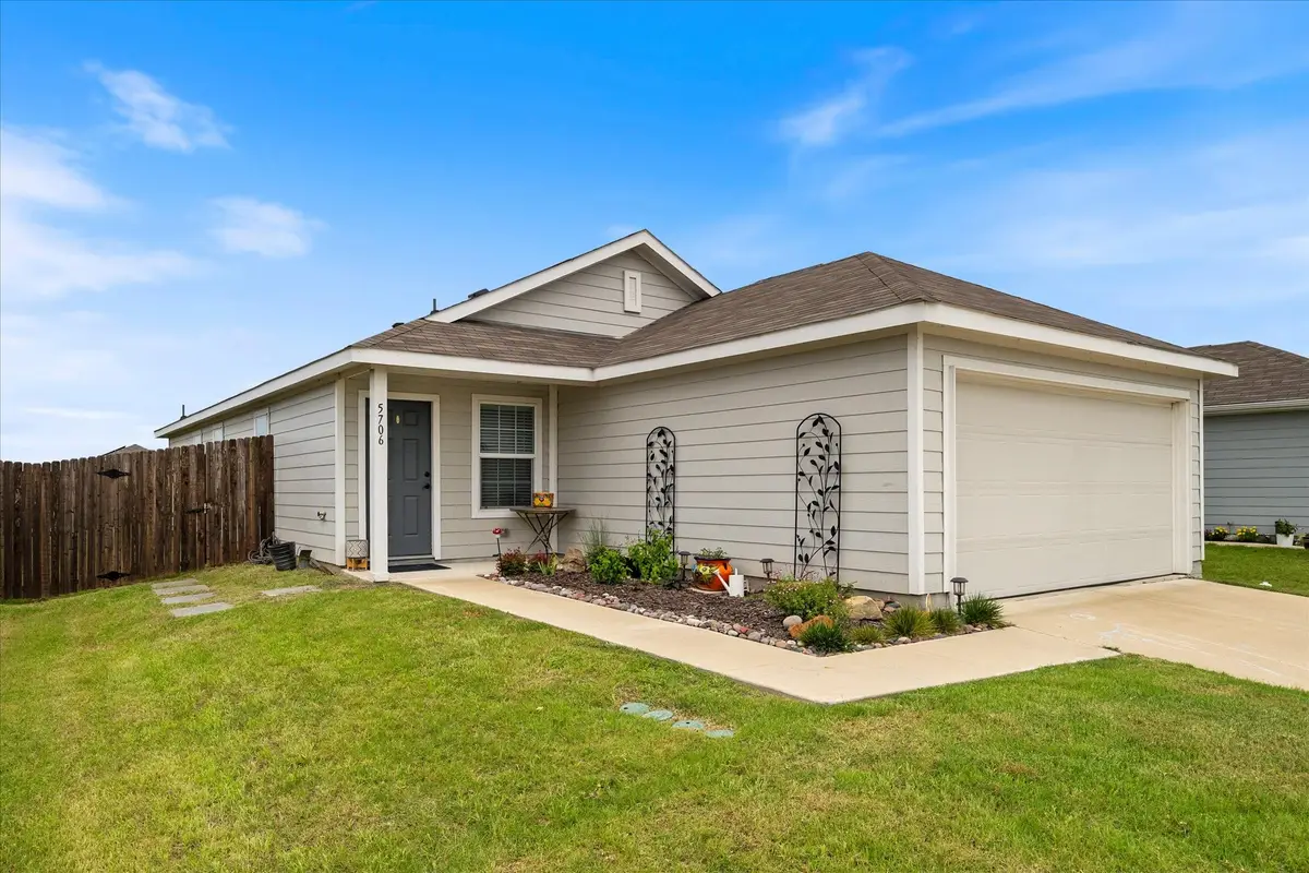 5706 Bristle Leaf Drive, Princeton, TX 75407 - #1