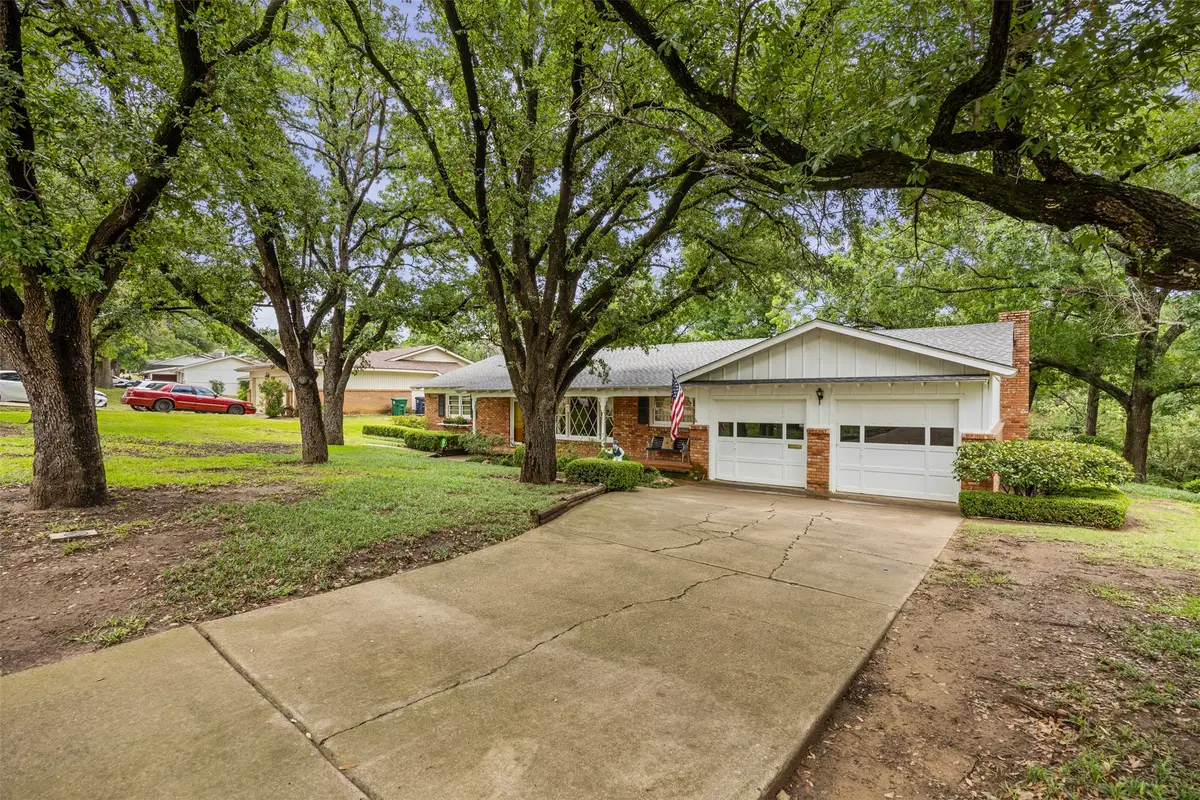 1512 Weiler Boulevard, Fort Worth, TX 76112 - #1