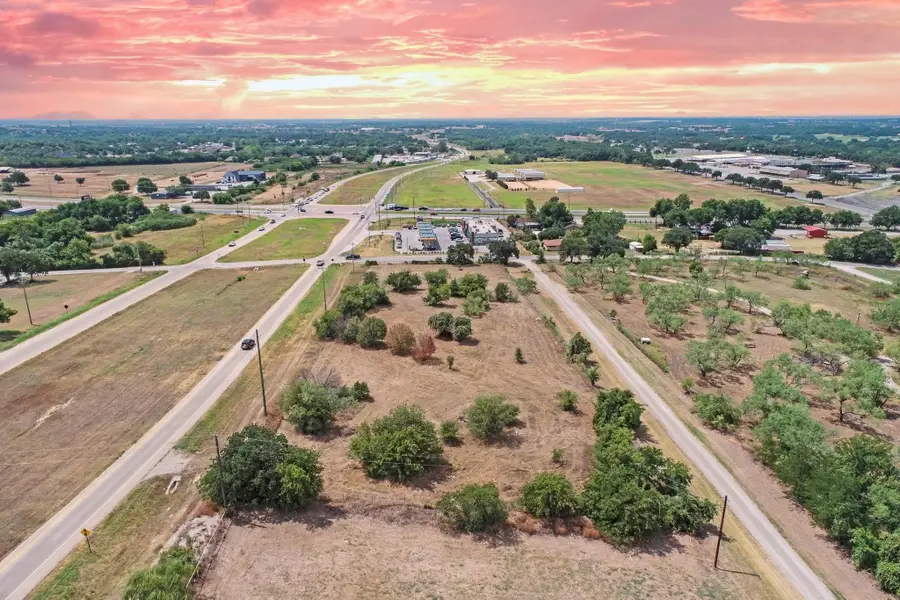 1882 Old Mineral Wells Highway, Weatherford, TX 76088 - #2