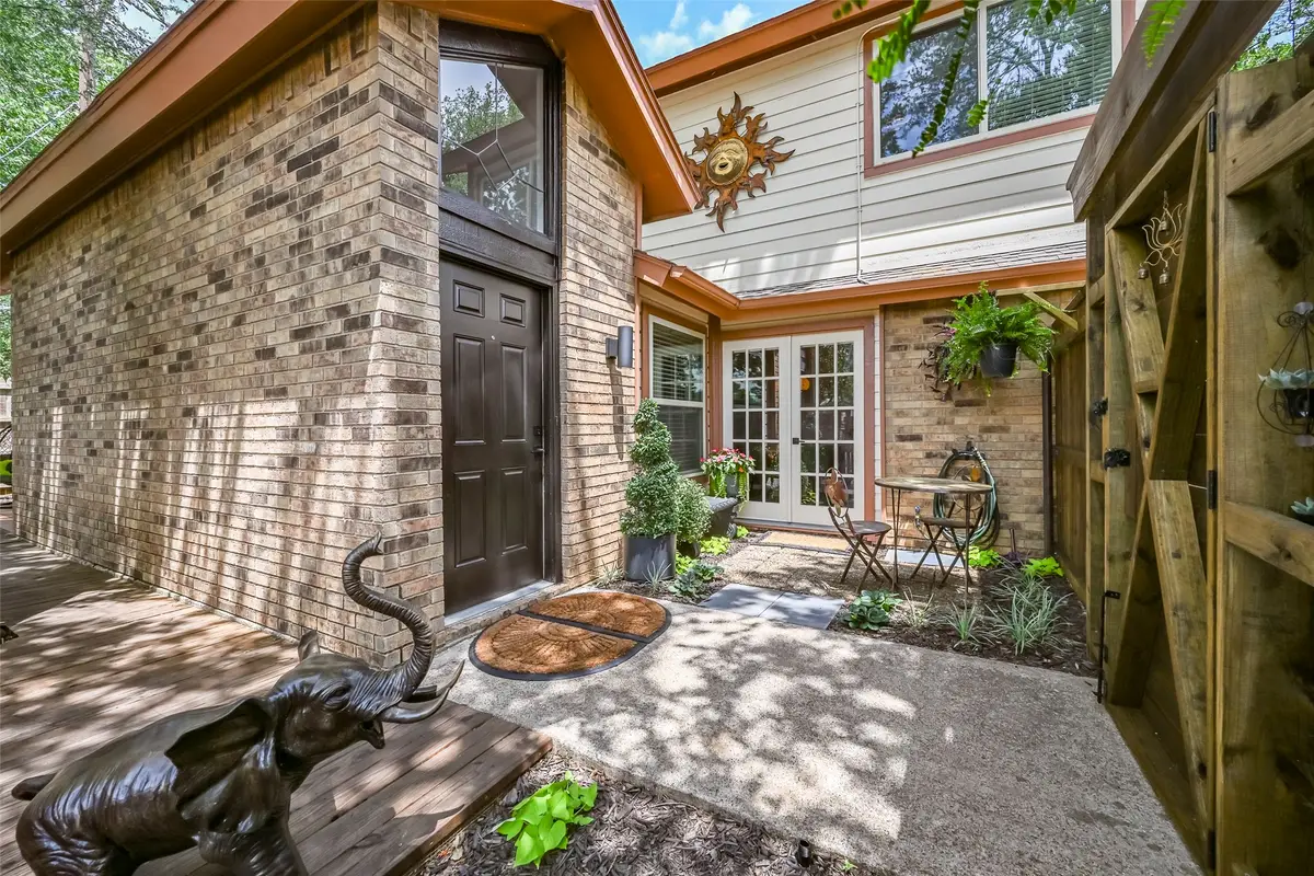 1446 Palmnold Circle W, Fort Worth, TX 76120 - #1
