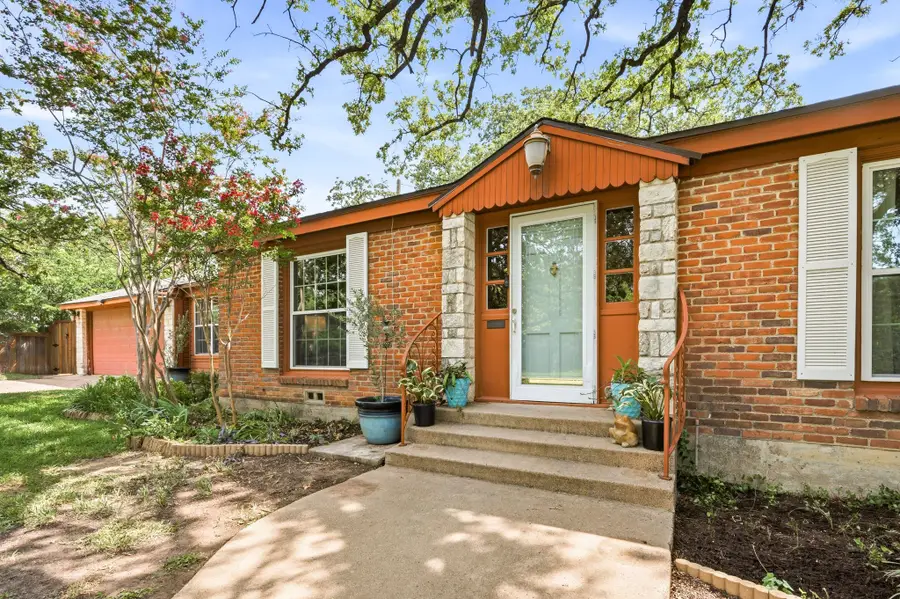 2012 W Lotus Avenue, Fort Worth, TX 76111 - #3
