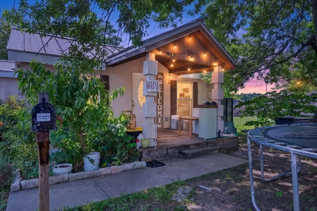 218 Barger Street, Garland, TX 75040 - #1