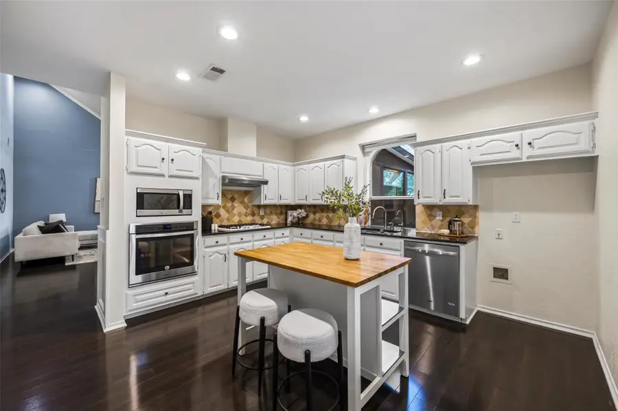 1819 Sandalwood Lane, Grapevine, TX 76051 - #3