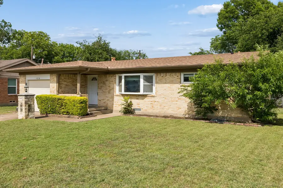 1216 Bluebird Lane, Garland, TX 75042 - #2