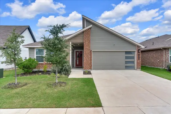 732 Trinity Park Trail, Alvarado, TX 76009