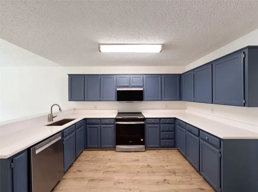 4700 Maryannes Meadow Drive, Fort Worth, TX 76135 - #2
