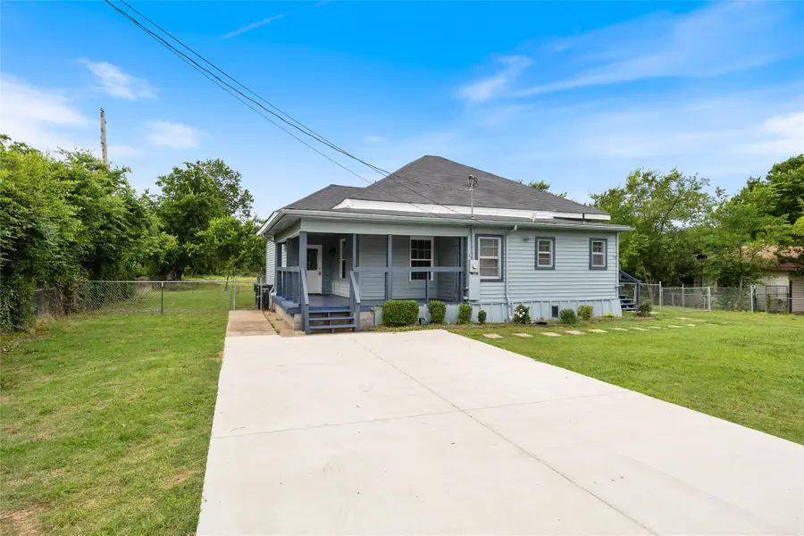 4305 Templeton Street, Greenville, TX 75401 - #3