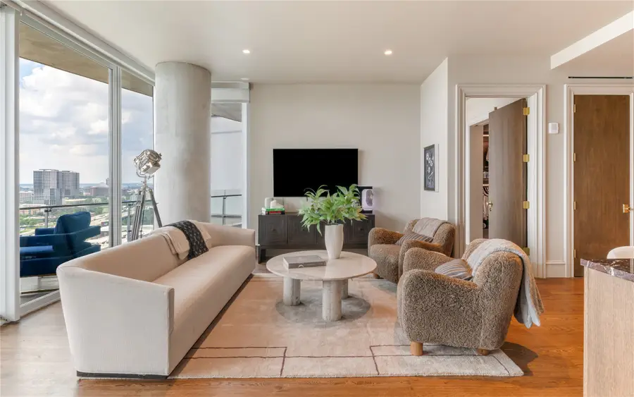 3130 N Harwood #1502, Dallas, TX 75201 - #3