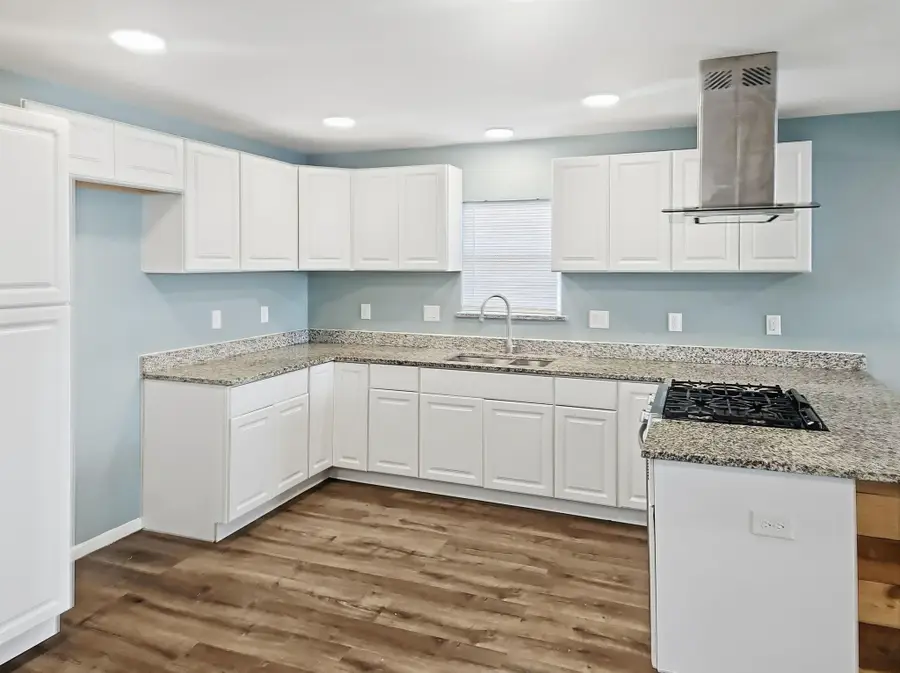 110 Ramsey Avenue, Cleburne, TX 76031 - #3