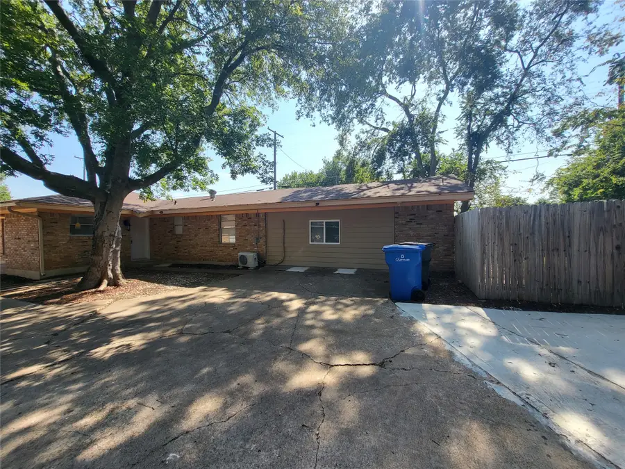 1503 E Wells Avenue, Sherman, TX 75090 - #3
