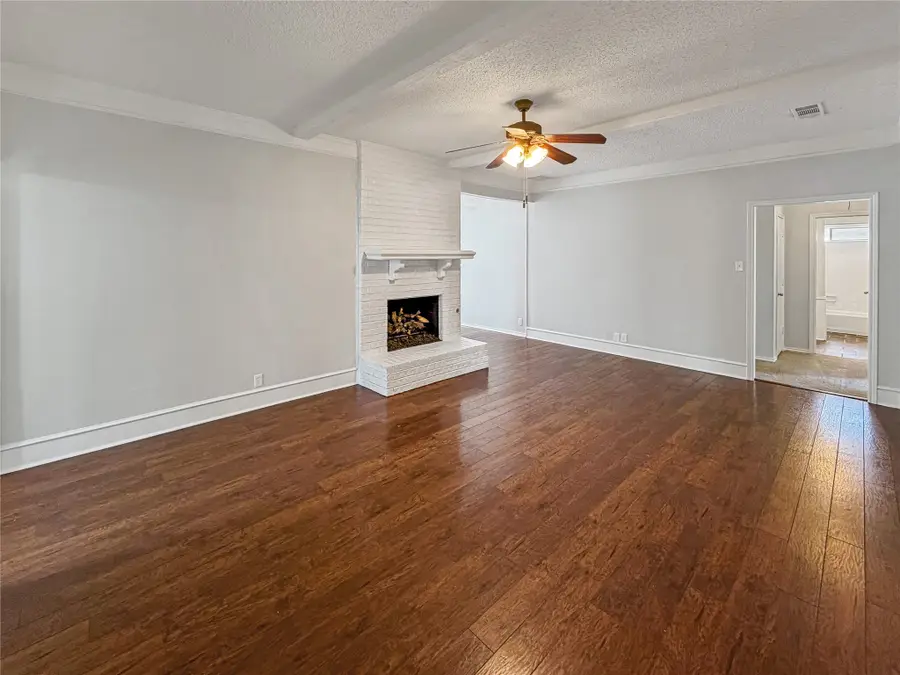 1857 El Paso Street, Lewisville, TX 75077 - #3