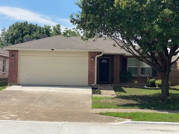 1844 Shasta View Drive, Fort Worth, TX 76247