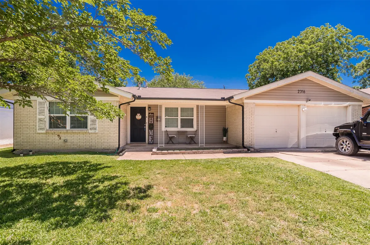 2316 Miriam Lane, Arlington, TX 76010 - #1