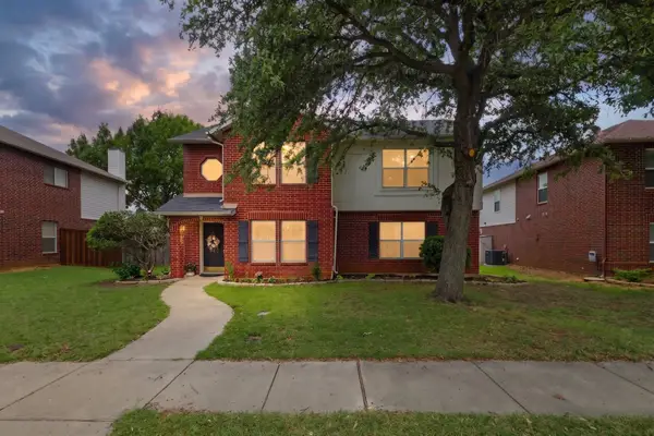 905 Valleybrook Drive, Lewisville, TX 75067