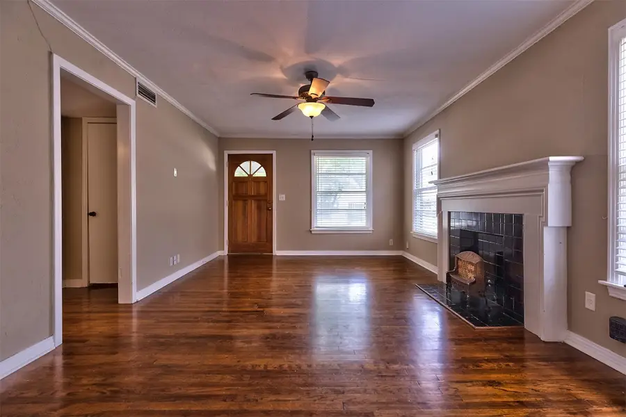 3800 El Campo Avenue, Fort Worth, TX 76107 - #2