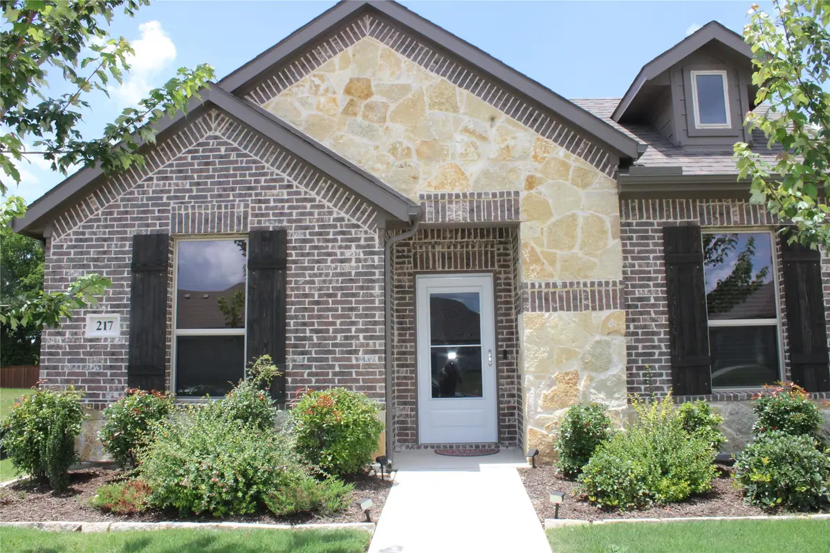 217 Foreman Drive, Midlothian, TX 76065 - #1